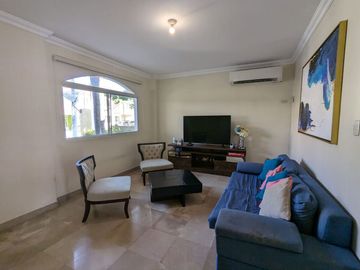 VENTA DE CASA ESQUINERA EN URB. PORTAL AL SOL