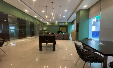 For Sale: 1 Bedroom 1 BR Condo Unit at Signa Designer Residences in Salcedo Village, Makati City
