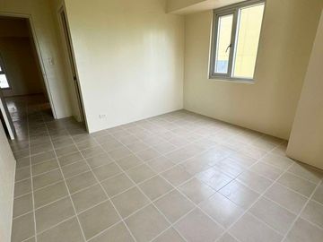 FOR SALE 2 BEDROOM - AVIDA TOWERS SAN LORENZO