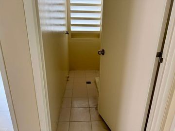 FOR SALE 2 BEDROOM - AVIDA TOWERS SAN LORENZO