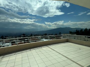 Venta Penthouse en urbanización Vista Grande - Miravalle