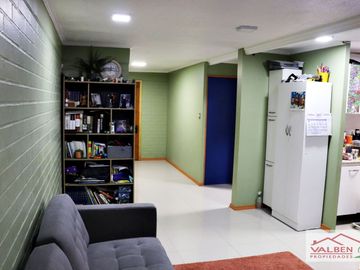 Casa de 2 Pisos en Venta en Quilicura.