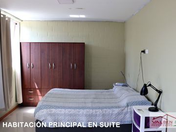 Casa de 2 Pisos en Venta en Quilicura.