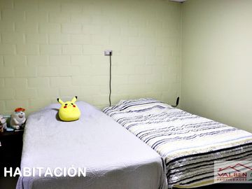 Casa de 2 Pisos en Venta en Quilicura.