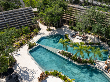 LUJOSA Villa en Tulum de 5 Habitaciones con Piscina Privada