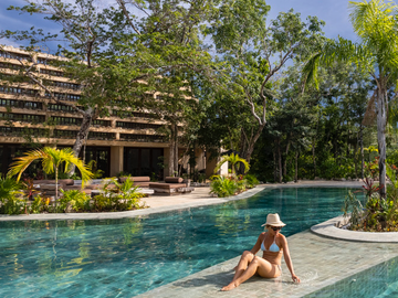 LUJOSA Villa en Tulum de 5 Habitaciones con Piscina Privada