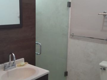 VENTA DE CASA BOSQUES DE CANTABRIA SALIDA RAPIDA CDMX