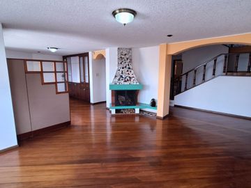 VENTA DEPARTAMENTO DUPLEX SECTOR REDONDEL DEL CICLISTA