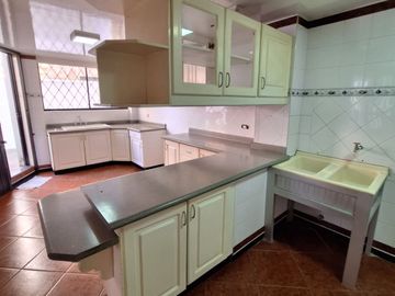 VENTA DEPARTAMENTO DUPLEX SECTOR REDONDEL DEL CICLISTA
