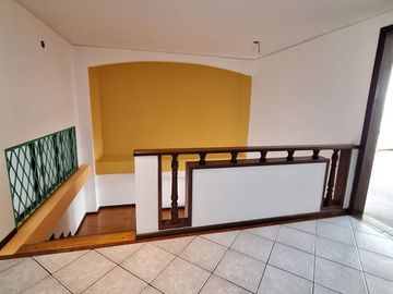 VENTA DEPARTAMENTO DUPLEX SECTOR REDONDEL DEL CICLISTA