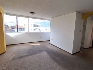 VENTA DEPARTAMENTO DUPLEX SECTOR REDONDEL DEL CICLISTA