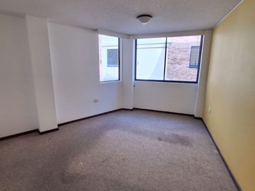 VENTA DEPARTAMENTO DUPLEX SECTOR REDONDEL DEL CICLISTA