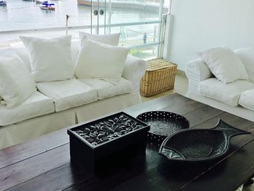 Venta de hermoso departamento en Ancón