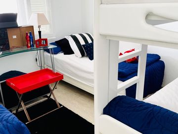 Venta de hermoso departamento en Ancón