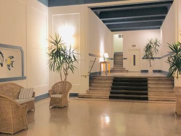Venta de hermoso departamento en Ancón
