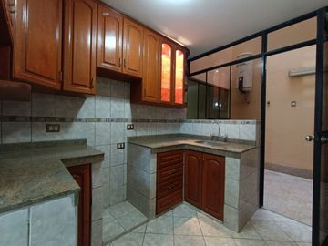 Amplia casa en venta, a un precio increíble, en Callao