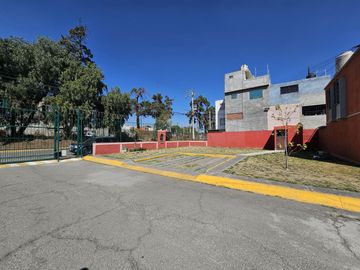 Casa en Venta en Hacienda Cuautitlán Acepta Créditos