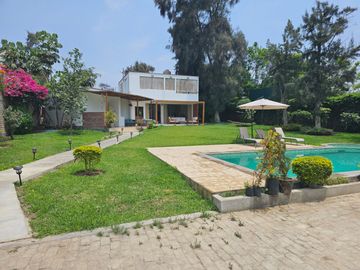 Espectacular Casa de Campo en Pachacamac, la ocasión ha llegado!
