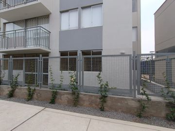 Departamento de estreno de primer piso en alquiler, Cercado de Lima
