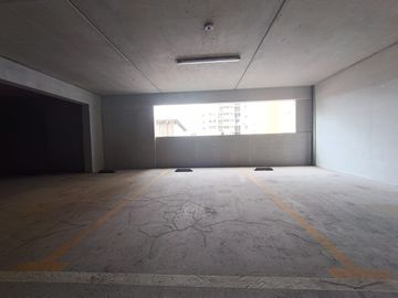 Departamento de estreno de primer piso en alquiler, Cercado de Lima