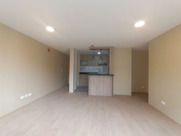 Departamento de estreno de primer piso en alquiler, Cercado de Lima