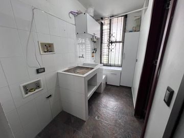 Venta de casa en el ingenio unidad con piscina.