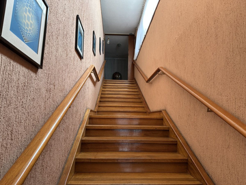 CASA EN LOMAS DE CHAPULTEPEC GANADORA DE PREMIOS EN CALLE SIN VECINOS ENFRENTE