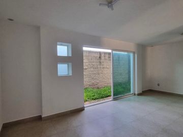SE VENDE Casa en Punta del  Este