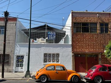 Venta casa en una sola planta Col. Estrella