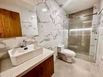 Casas de Venta en Cuenca Ecuador con Departamentos