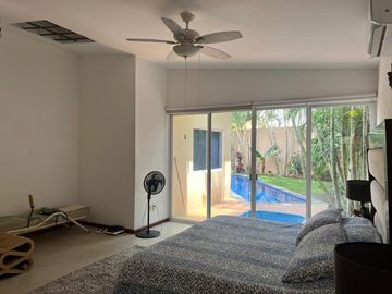 Disfruta a tu familia en esta preciosa casa en Cuernavaca! 3 recs, terraza y alberca privada. Simplemente lo mejor!