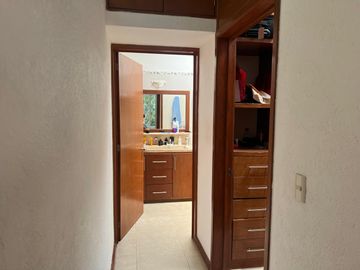Disfruta a tu familia en esta preciosa casa en Cuernavaca! 3 recs, terraza y alberca privada. Simplemente lo mejor!