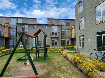 SE VENDE ESPECTACULAR CASA EN FUNZA QUITAS DE CELTA