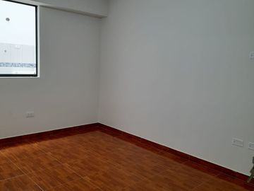 Venta de hermoso departamento de estrenomuy cerca a Senati y Mega-Plaza