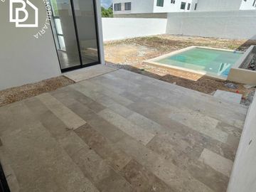 Casa nueva en VENTA con alberca en DZITYÁ Mérida