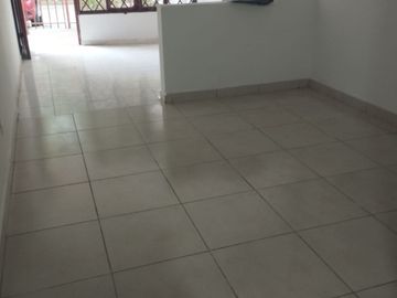 SE VNDE CASA EN EL PANAMERICANO