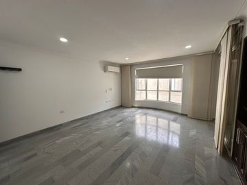 Alquilo casa en el barrio el ingenio 2