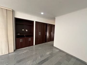 Alquilo casa en el barrio el ingenio 2