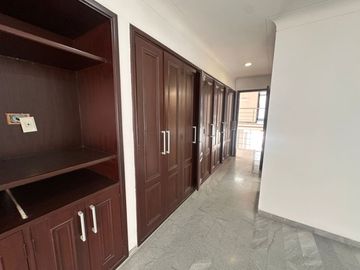 Alquilo casa en el barrio el ingenio 2