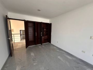Alquilo casa en el barrio el ingenio 2