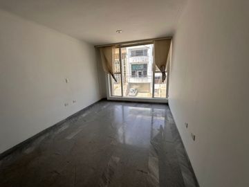 Alquilo casa en el barrio el ingenio 2