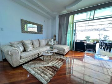 VENTA CASA URB. EL CONDADO