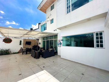 VENTA CASA URB. EL CONDADO