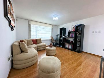 VENTA CASA URB. EL CONDADO
