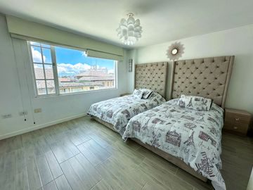 VENTA CASA URB. EL CONDADO