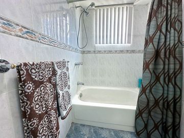 VENTA CASA URB. EL CONDADO
