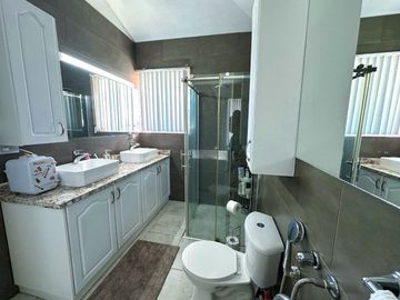 VENTA CASA URB. EL CONDADO