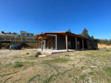 Espectacular Casa y Parcela Condominio Lomas del Puangue - Curacaví