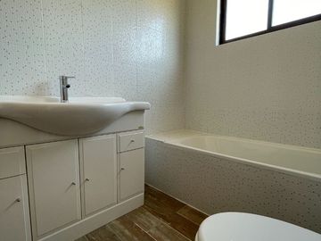 Espectacular Casa y Parcela Condominio Lomas del Puangue - Curacaví