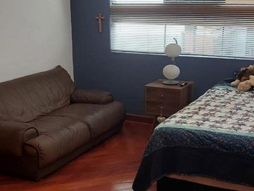 ESPECTACULAR CASA EN EL ALAMO, DE DOS PISOS, 4 DORM, SALON DE JUEGOS, JARDIN, BBQ, SURCO